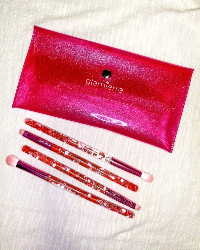 BoxyCharm February 2021 Base - Glamierre Pink Luxe Glitter Eye Brush Collection